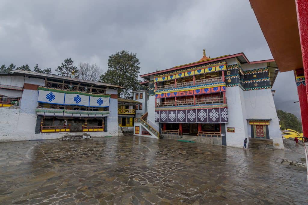 tawang zemithang tour package